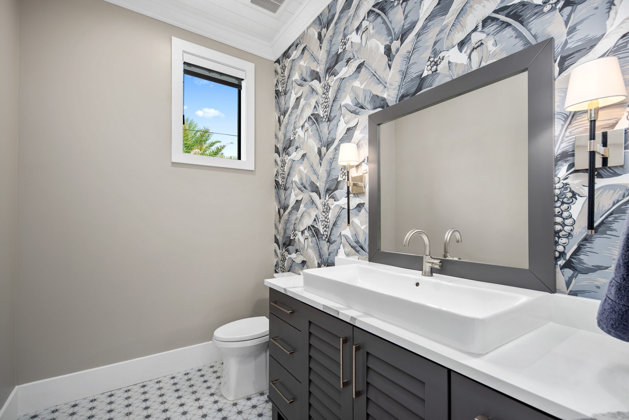 Custom powder room